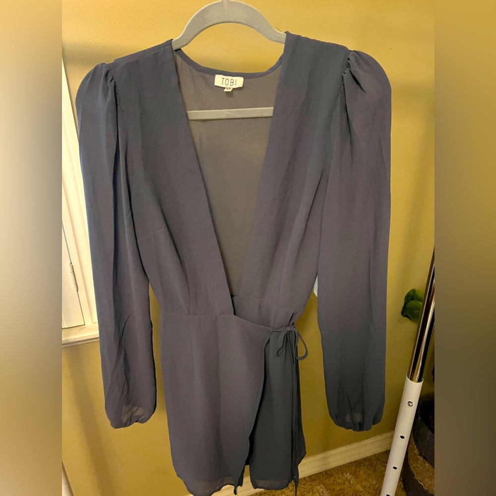 Tobi Wrap dress.  Women’s Medium.  Blue/ Periwinkle dress.